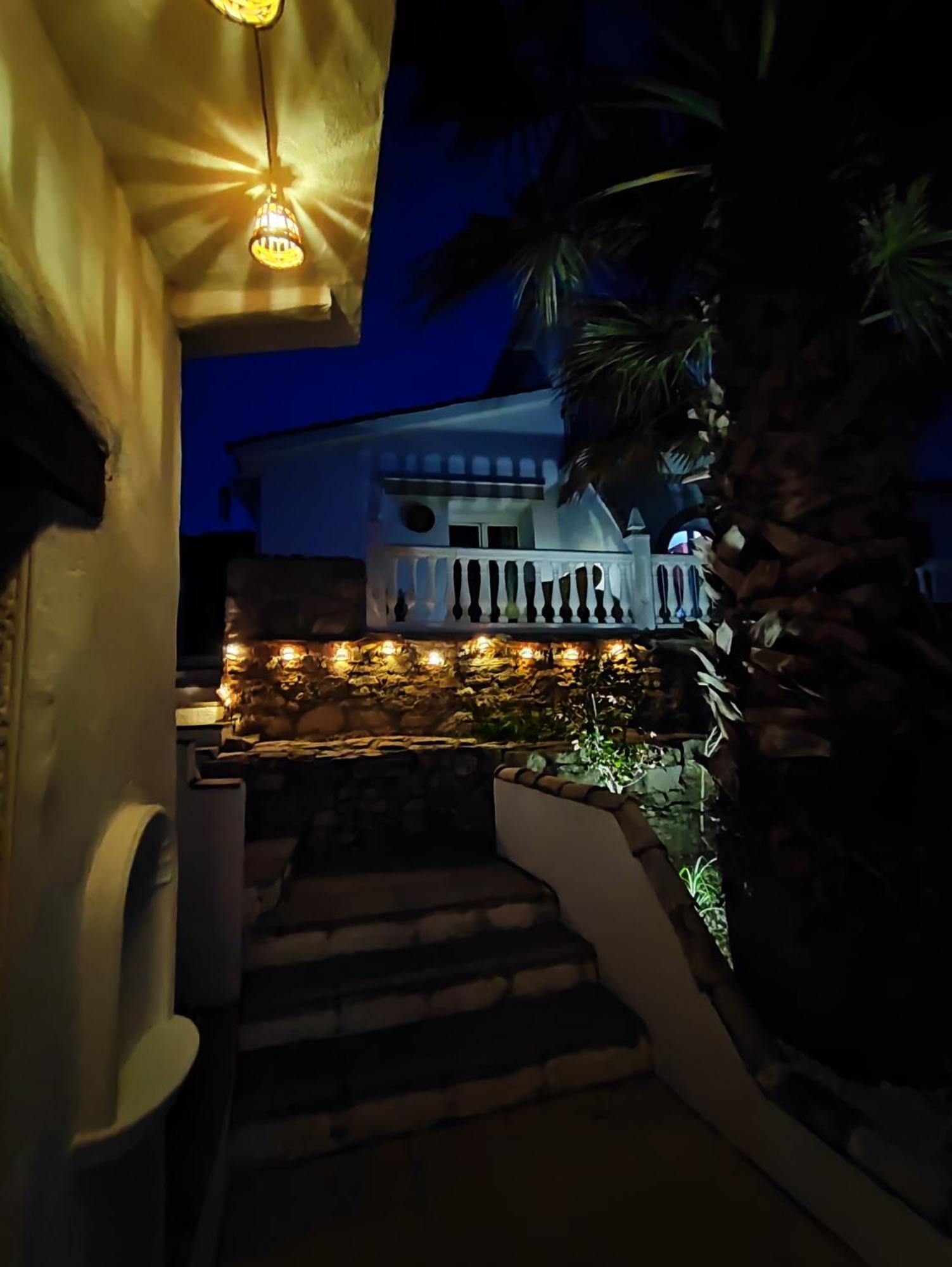 Cortijo Pennymaria Poolside Apartment Near Montefrio With Stunning Views Bagian luar foto